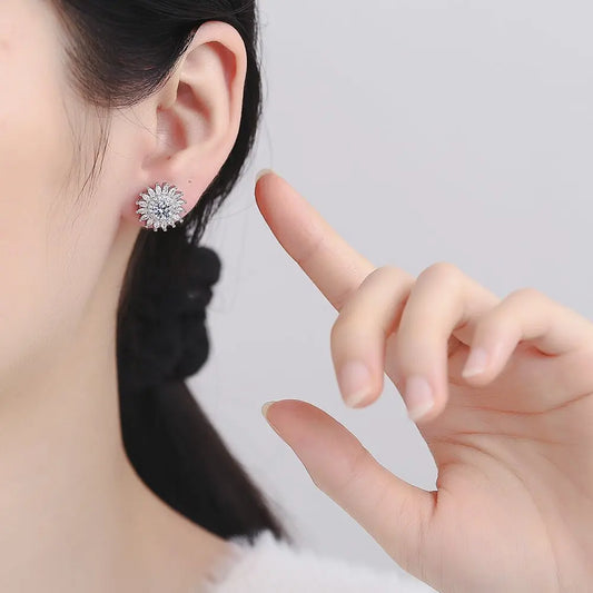 925 Sterling Silver Earrings Sunflower Full Diamond Earrings Ladies Fashion Simple Birthday Wedding Anniversary Jewelry Gift