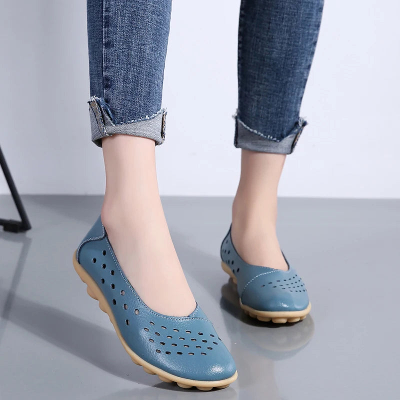 Summer Women Casual Shoes Flat Shoes Designer Ladies Cut Out Rubber Loafers Non-slip Breathable Womens Moccasins Plus Size 35-44