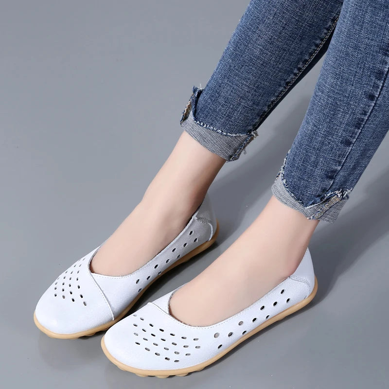 Summer Women Casual Shoes Flat Shoes Designer Ladies Cut Out Rubber Loafers Non-slip Breathable Womens Moccasins Plus Size 35-44