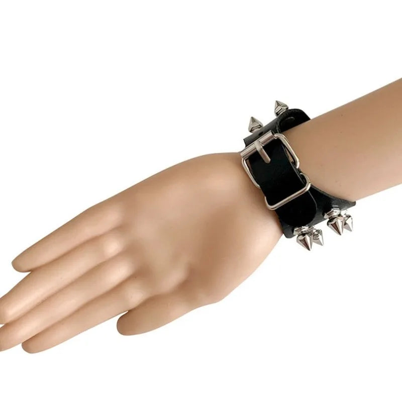 Gothic PU Leather Bracelet Two Row Cuspidal Spikes Rivet Stud Wide Cuff Punk Gothic Rock Unisex Wristbands Men Jewelry Gifts