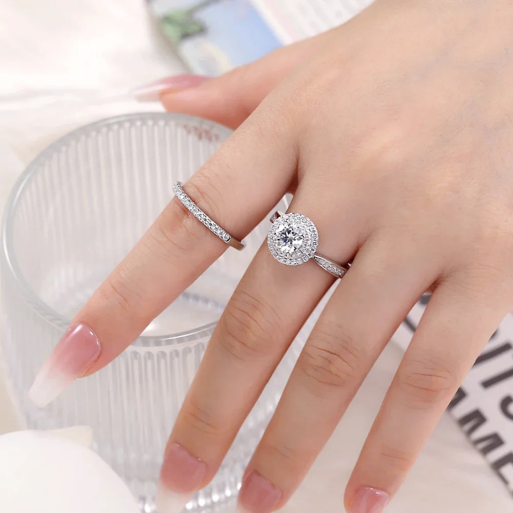 Pretty Beauty 1CT Round Moissanite Double Halo Engagement Ring for Women S925 Silver Wedding Promise Ring Anniversary Jewelry