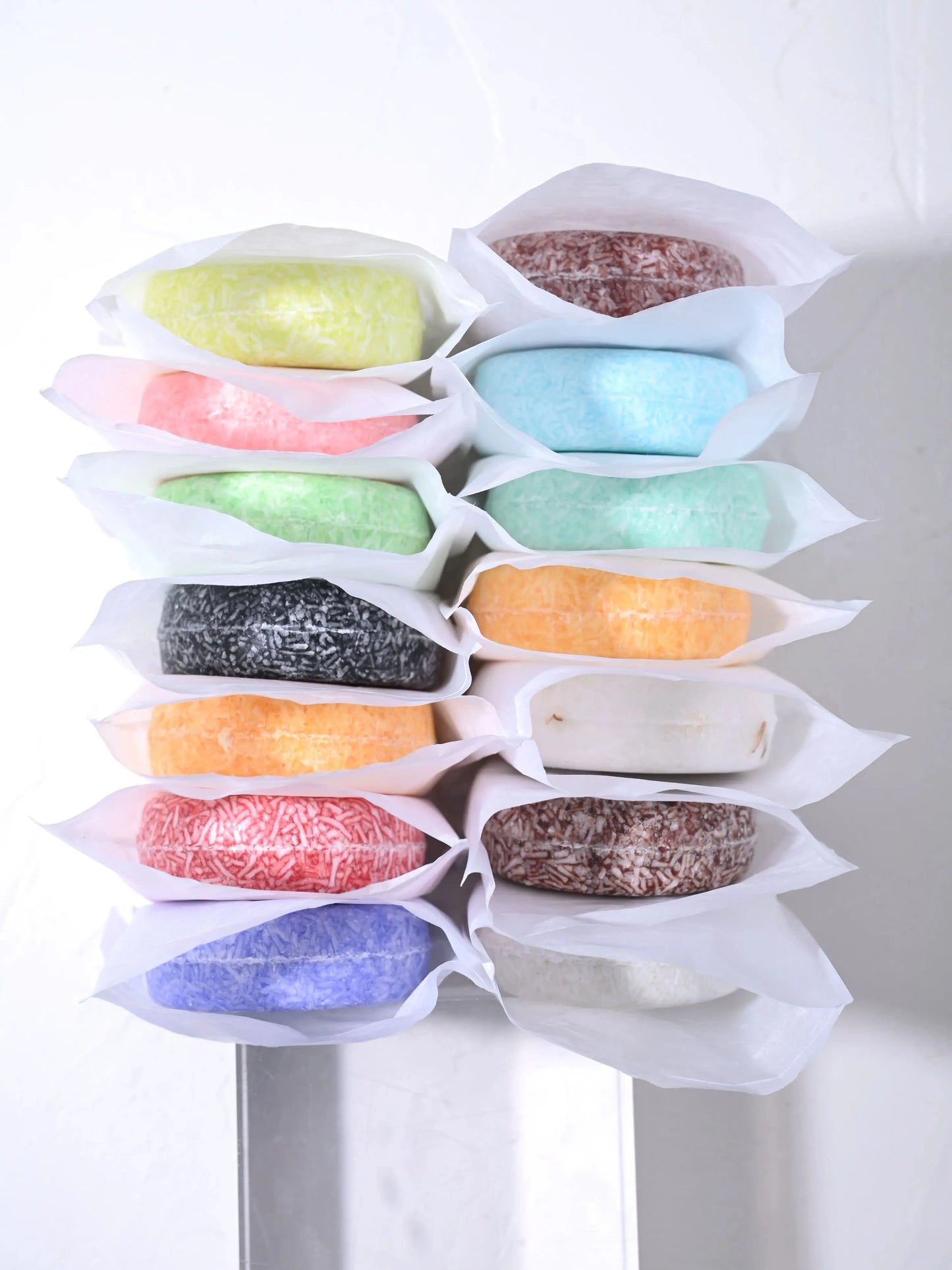 XF+60g Coconut Essential Oil Shampoo Soap Shea Butter Shampoo And Conditioner Men'S Solid Soap