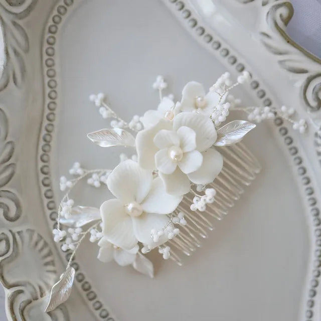 SLBRIDAL Handmade Luxury Rhinestones Freshwater Pearls Ceram Flower Bridal Tiara Wedding Bridesmaids Crown Women Hair Jewelry