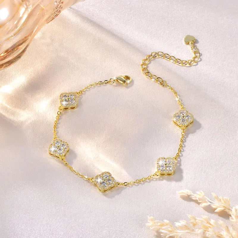 Rrjzz Clover Moissanite Women Bracelet D Color VVS1 Lab Imitation Diamond Round Cut Four Leaf Bracelet Jewelry GRA Certificated