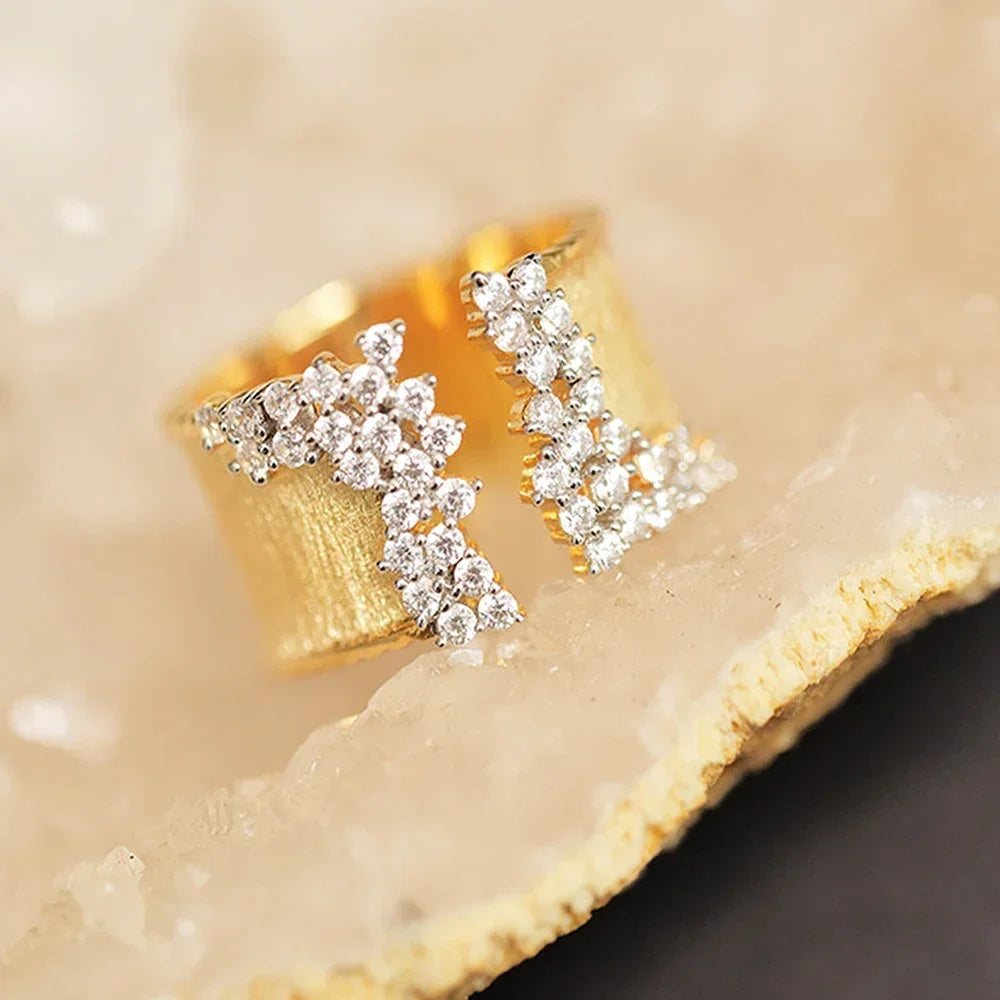 2026 New Fashion Women's Finger Ring with CZ Stone Wiredrawing Effect Gold Color Wide Rings Luxury Female Jewelry Party