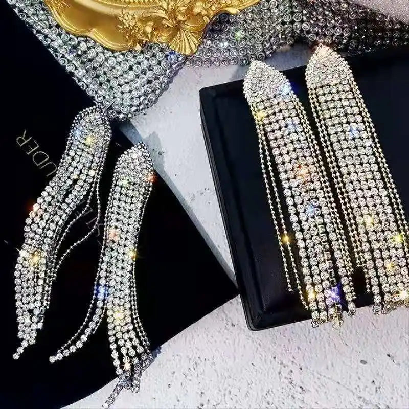 2023 New Fashion Trend Unique Design Elegant Delicate Green Zircon Flower Earrings For Women Jewelry Wedding Party Premium Gifts