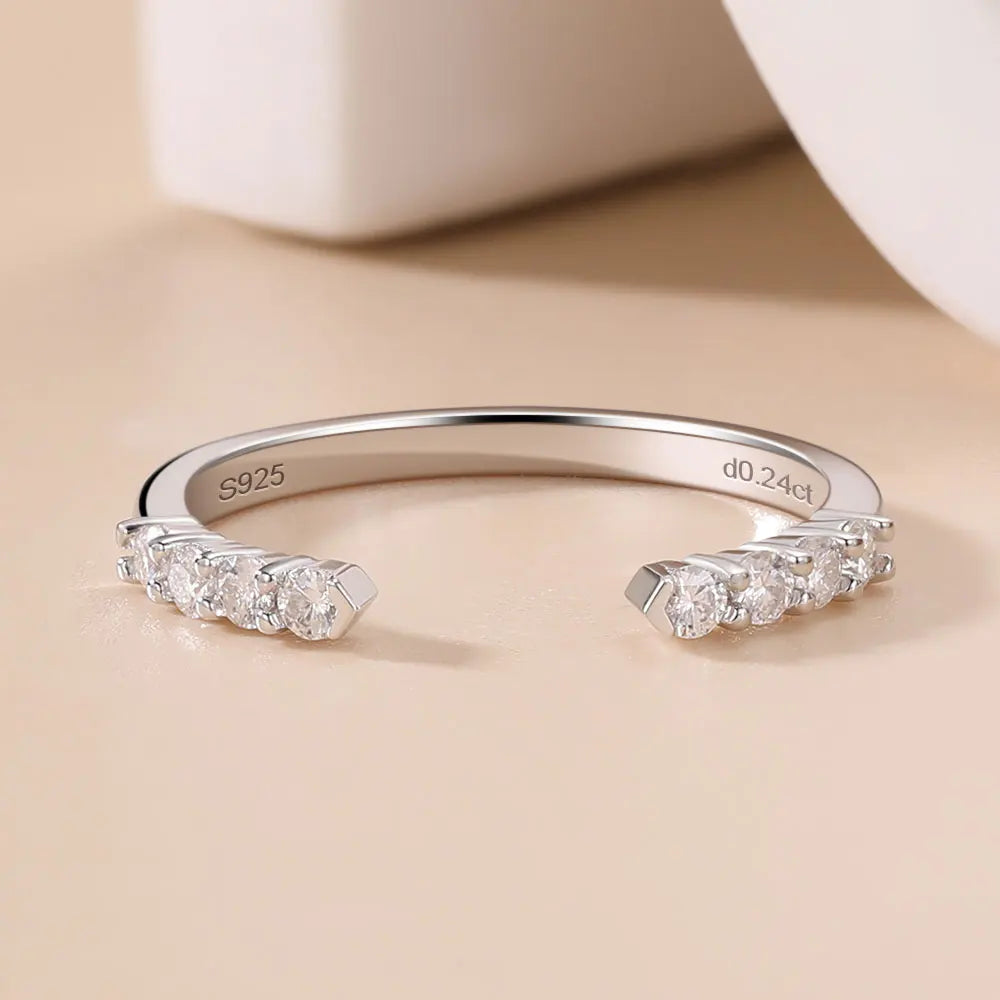 Pretty Beauty S925 Sterling Silver Moissanite Open Ring Wedding Band Gold Plated Trendy Jewelry Gifts for Women Birthday Party