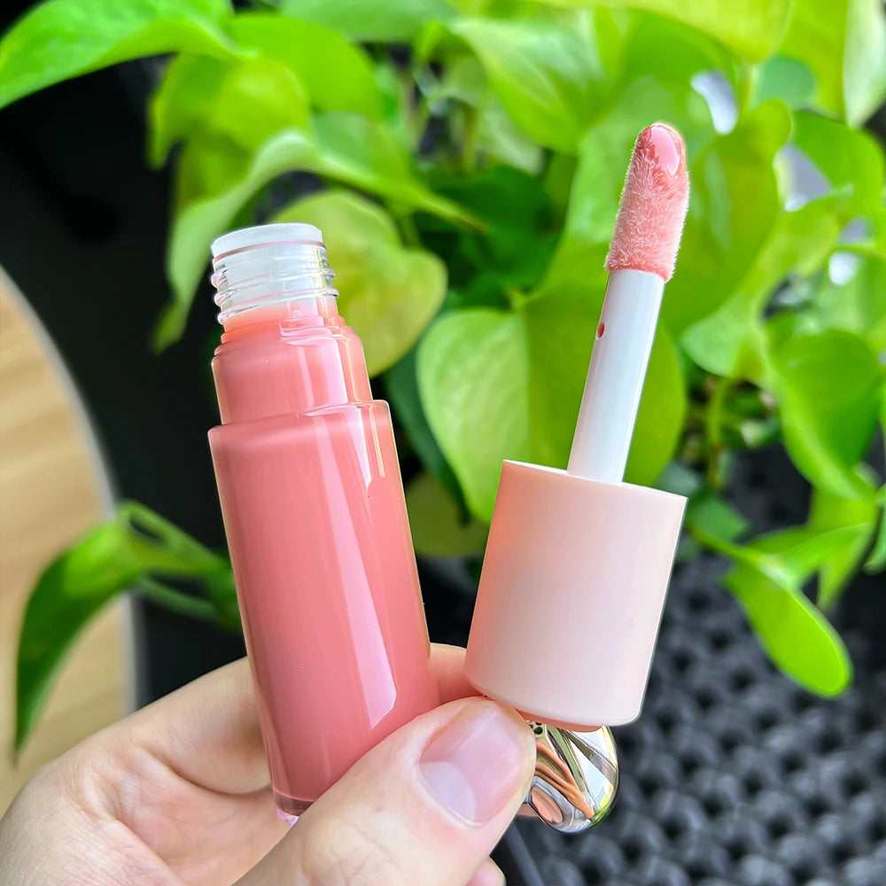 Private Label Love Heart Cover Non-stick Waterproof Lip Gloss Custom Logo Matte Pearl Long-lasting Non-fading Makeup Wholesale