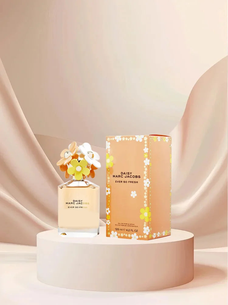 Marc Jacobs Daisy Ever So Fresh women Eau De Parfum Spray 125ml Original floral fragrance with long-lasting scent