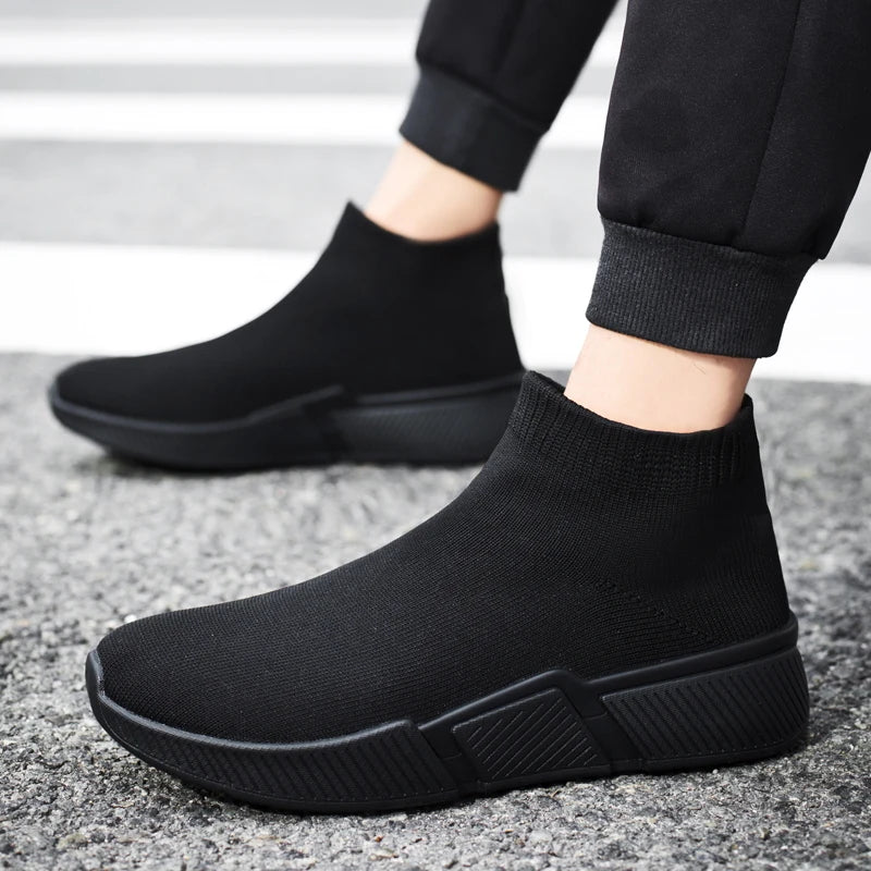 Men Sneakers Outdoor Running Shoes High Toe Casual Shoes Mesh Lace Up Breathable Athletic Tennis Shoes for Camping EU 39-47