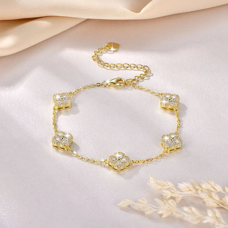 Rrjzz Clover Moissanite Women Bracelet D Color VVS1 Lab Imitation Diamond Round Cut Four Leaf Bracelet Jewelry GRA Certificated