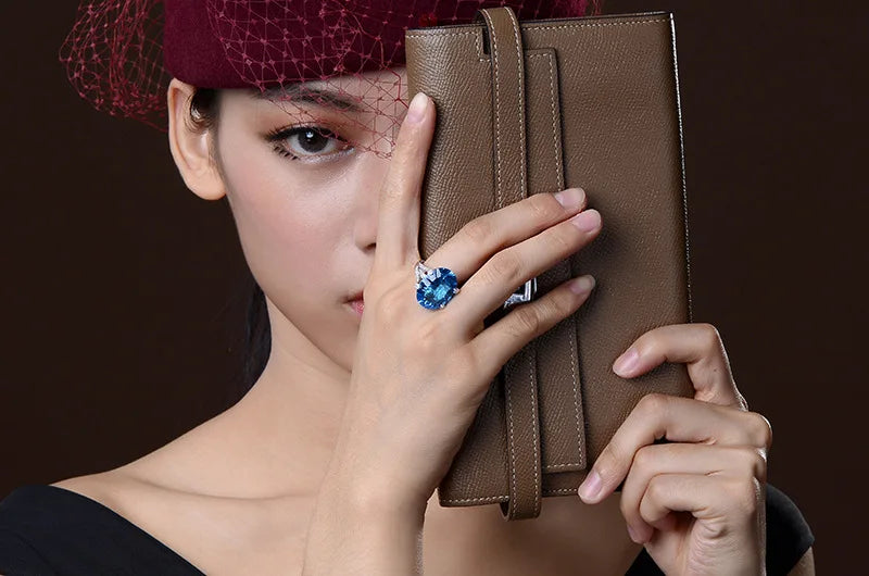 2023 New Fashion 925 Silver Luxury Quality Blue Topaz Band Ring for Women Upscale Anniversary White Gold Plated Finger Jewelry