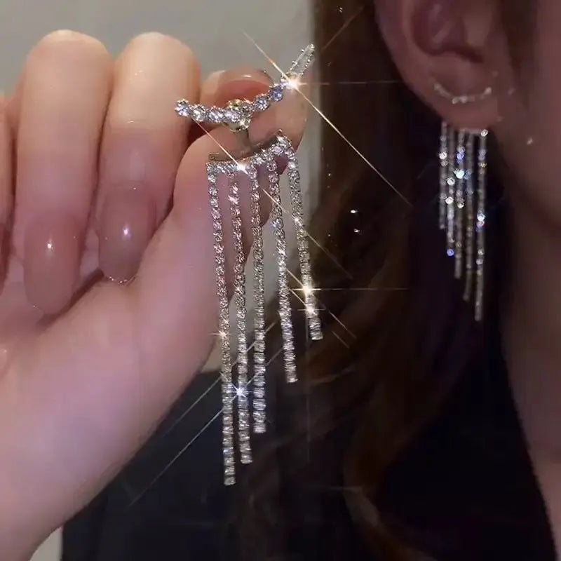 2023 New Fashion Trend Unique Design Elegant Delicate Green Zircon Flower Earrings For Women Jewelry Wedding Party Premium Gifts