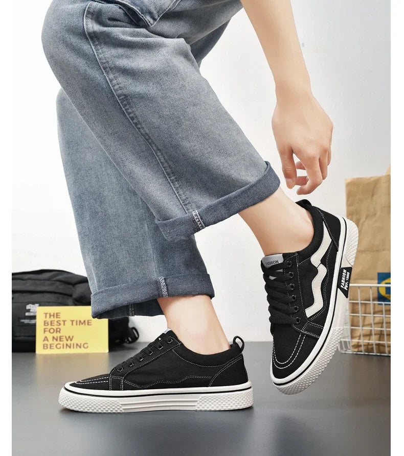 Trendy Men Canvas Shoes Breathable Mens Casual Shoes 2025 New Non-slip Male Sneakers Sport Skateboard Shoes Zapatillas De Hombre