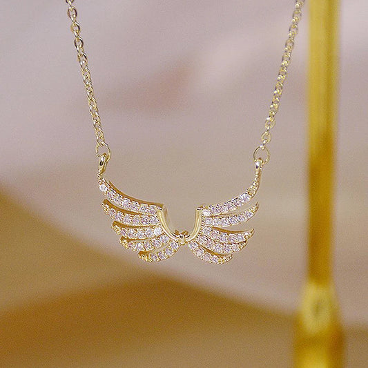 Huitan Exquisite Wing Shape Pendant Necklace with Shiny CZ for Women Wedding Engagement Party Aesthetic Necklace Fashion Jewelry