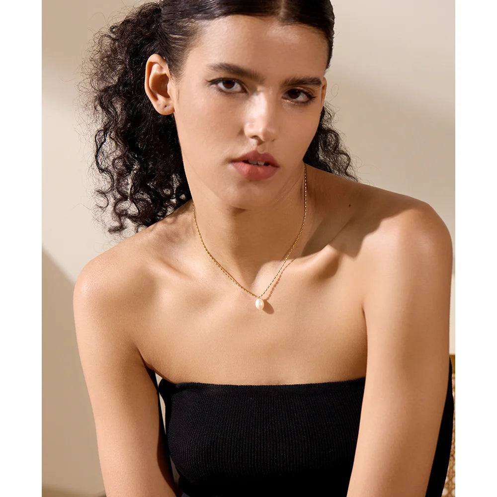 Yhpup Luxury Natural Freshwater Pearl Pendant Stainless Steel Sweet Necklace Women Stylish Exquisite Jewelry Mother Sister Gift