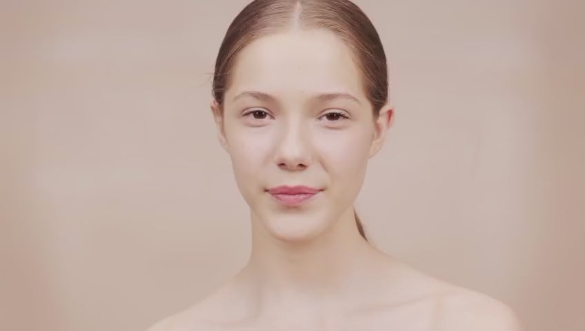 Load video: Makeup product video